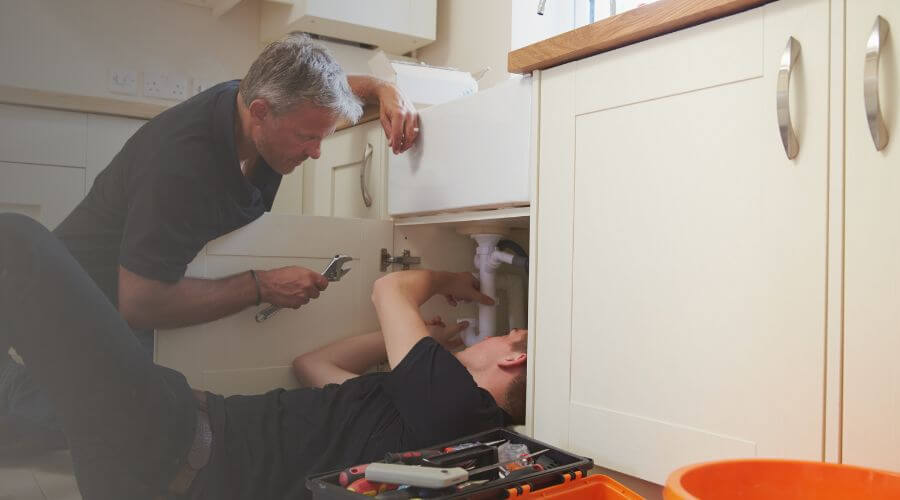 Wall Pipe Burst Repair in Copper City, MI